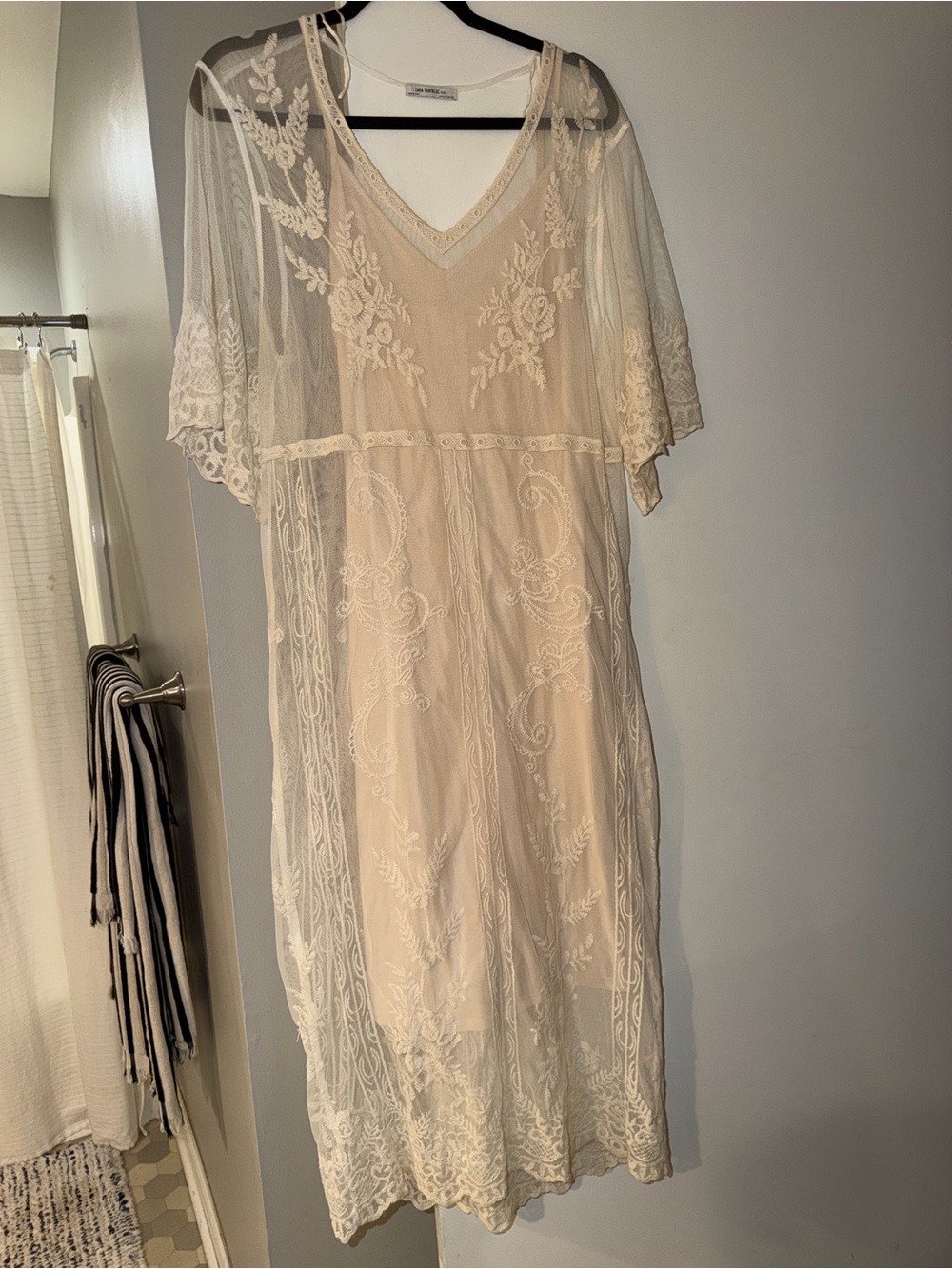 Zara Cream Lace Sheer Embroidered Nightdress